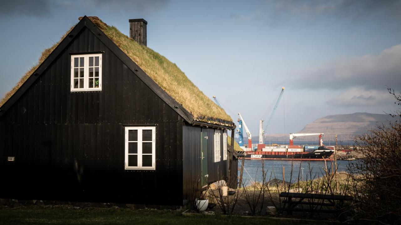 Traditional Faroese House In Torshavns City Center Exterior photo